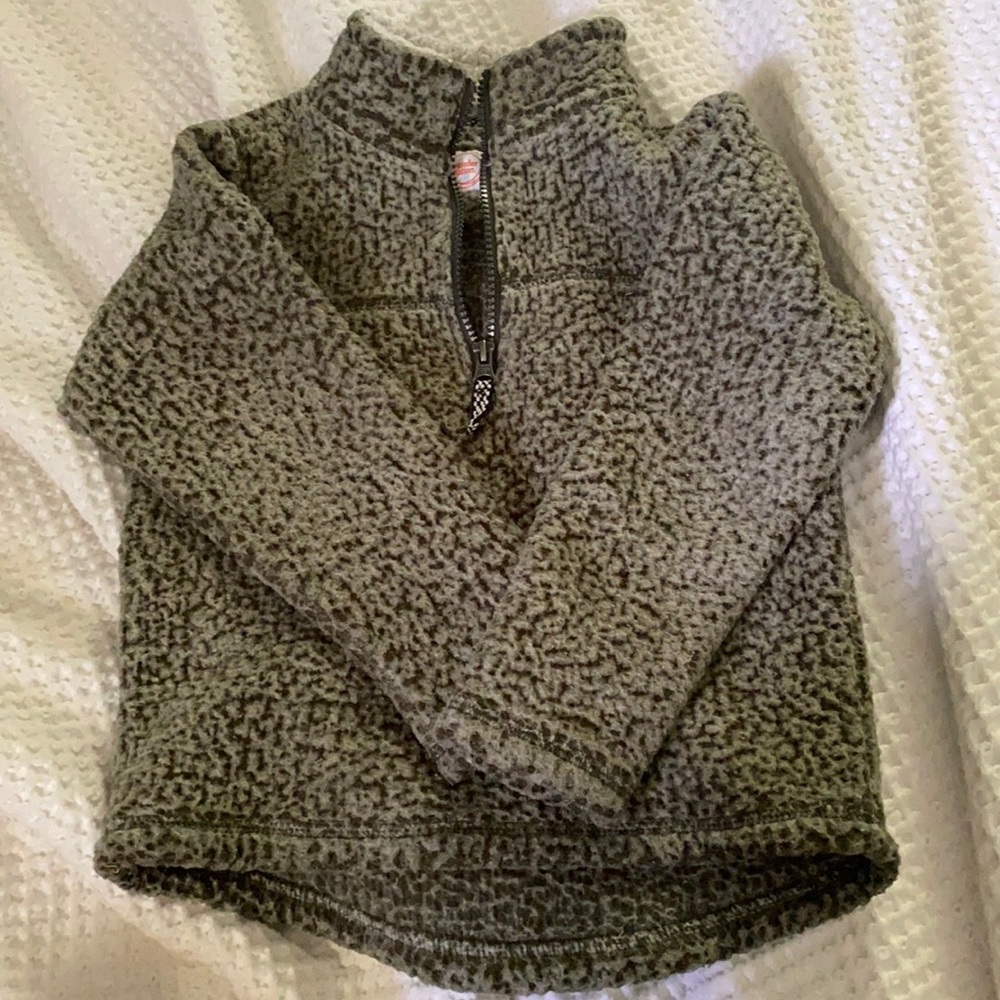 Boys pullover